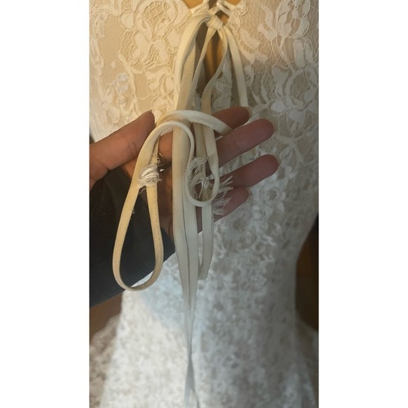 Ethereal Elegance: Exquisite Essense of Australia D2467 Wedding Dress - Picture 17 of 17